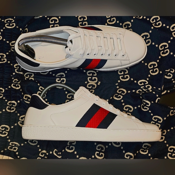 Like New - GUCCI ACE Navy/Red Web Leather Sneakers Mens7/Wmns 9 to 9.5. - Picture 3 of 16